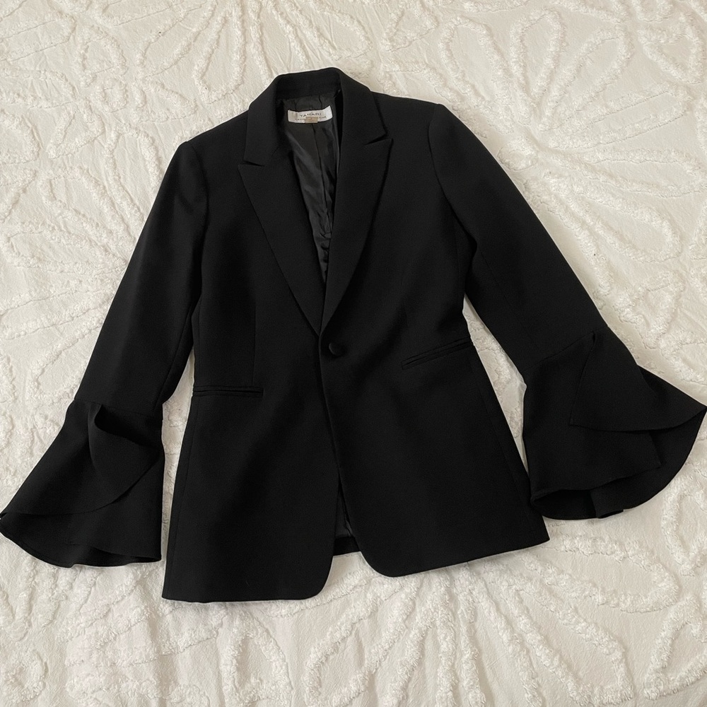 EUC Black Tahari ASL Blazer